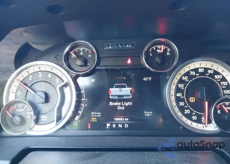 2015 Ram 1500 Laramie из США, поврежденный, VIN 1C6RR7NM6FS563852